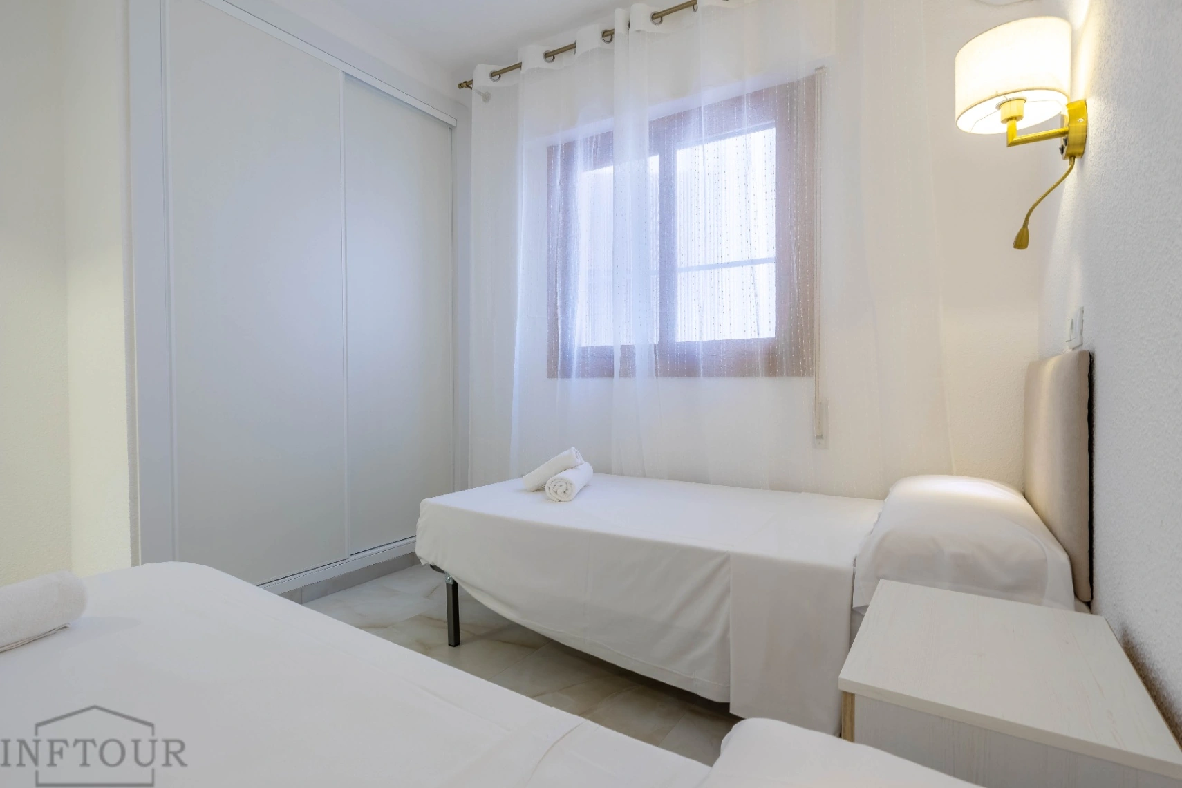 Apartamento reformado de 3 dormitorios en primera línea de playa Arenal Bol, Calpe