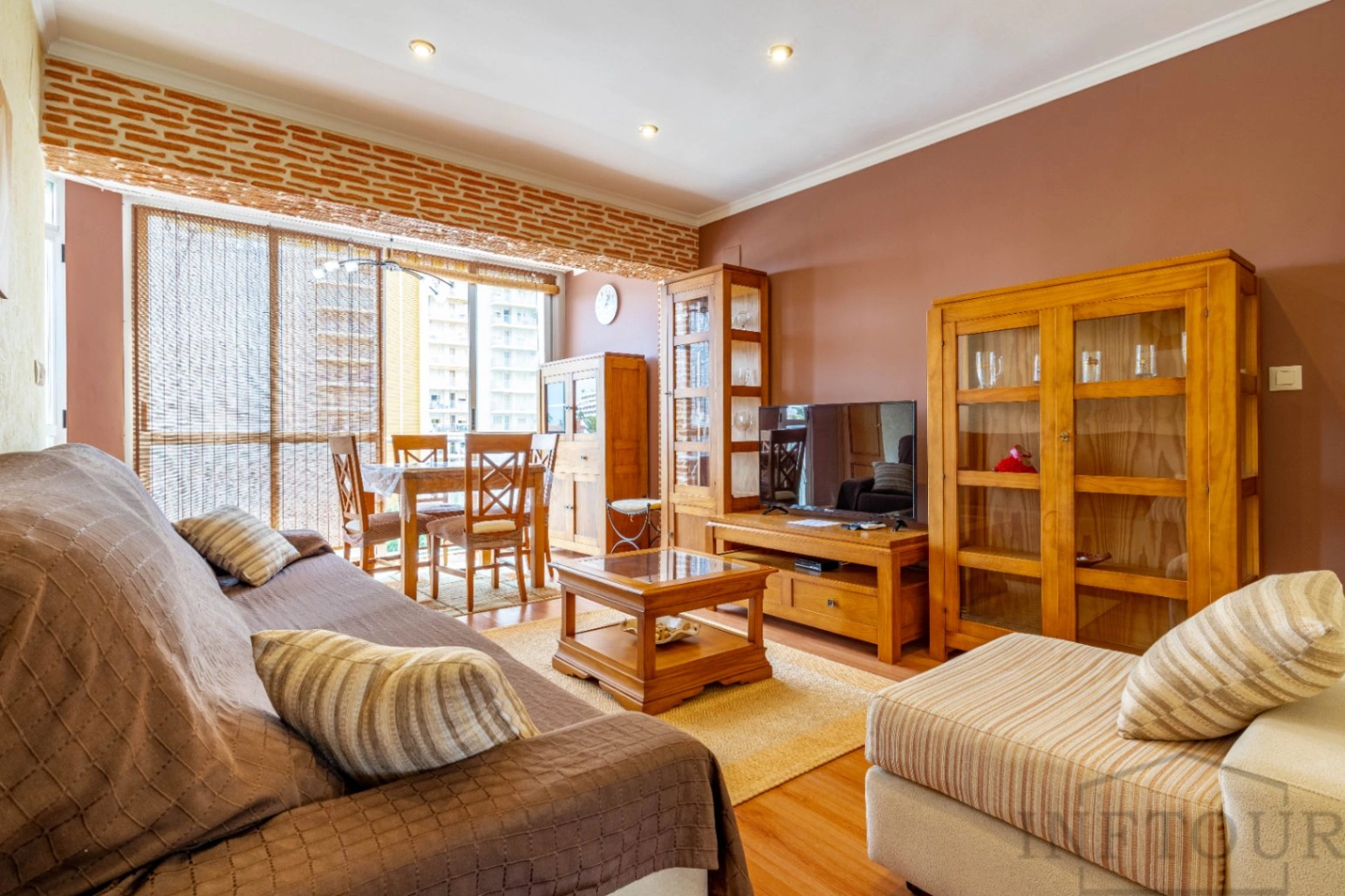 Alquiler apartamento de 2 dormitorios con parking en playa La Fossa, Calpe