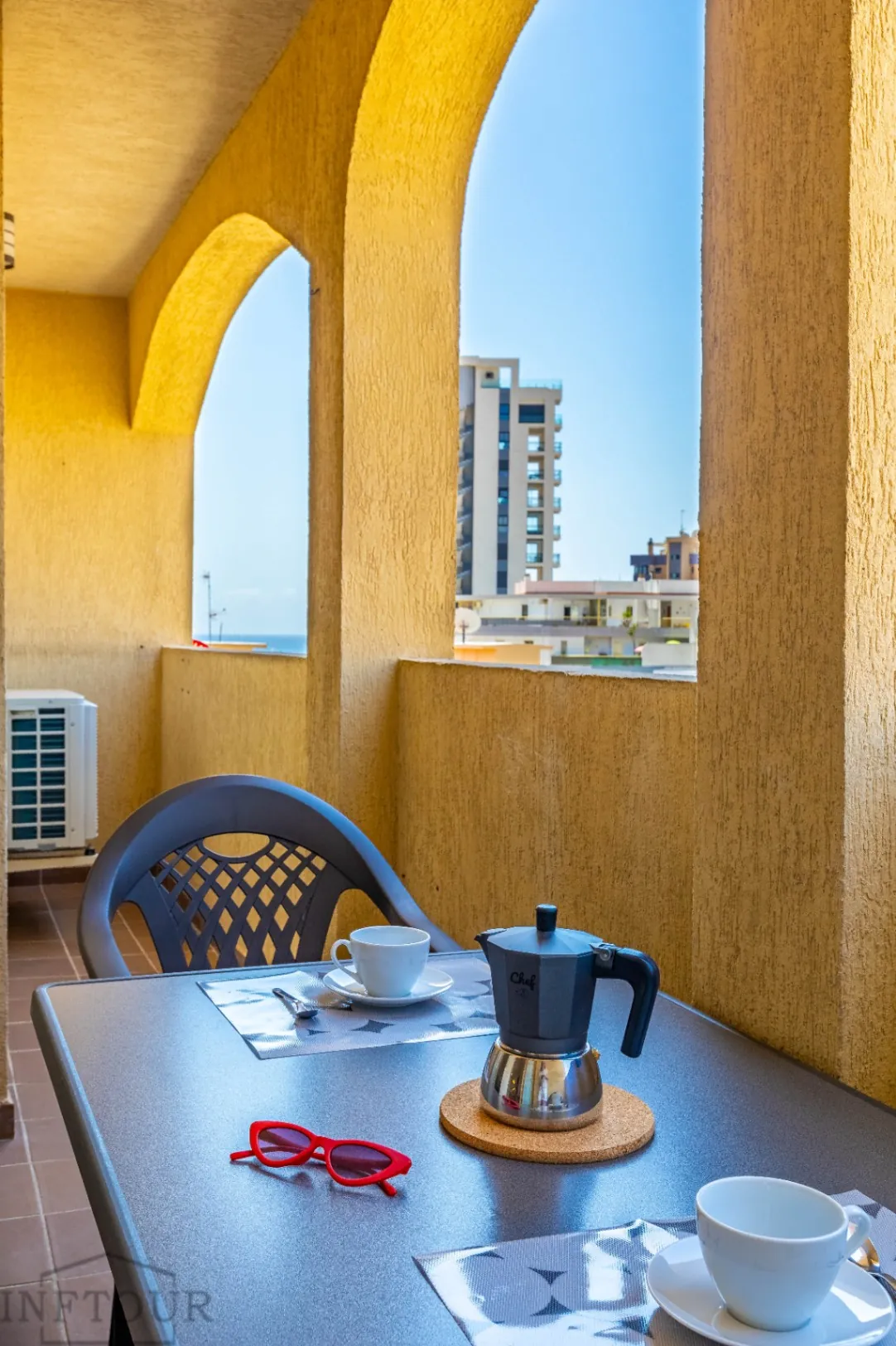 Apartamento de 2 dormitorios, centro de Calpe