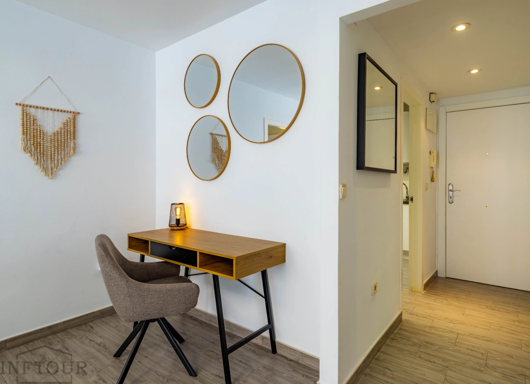 Apartamento de 2 dormitorios y garaje en el centro de Calpe
