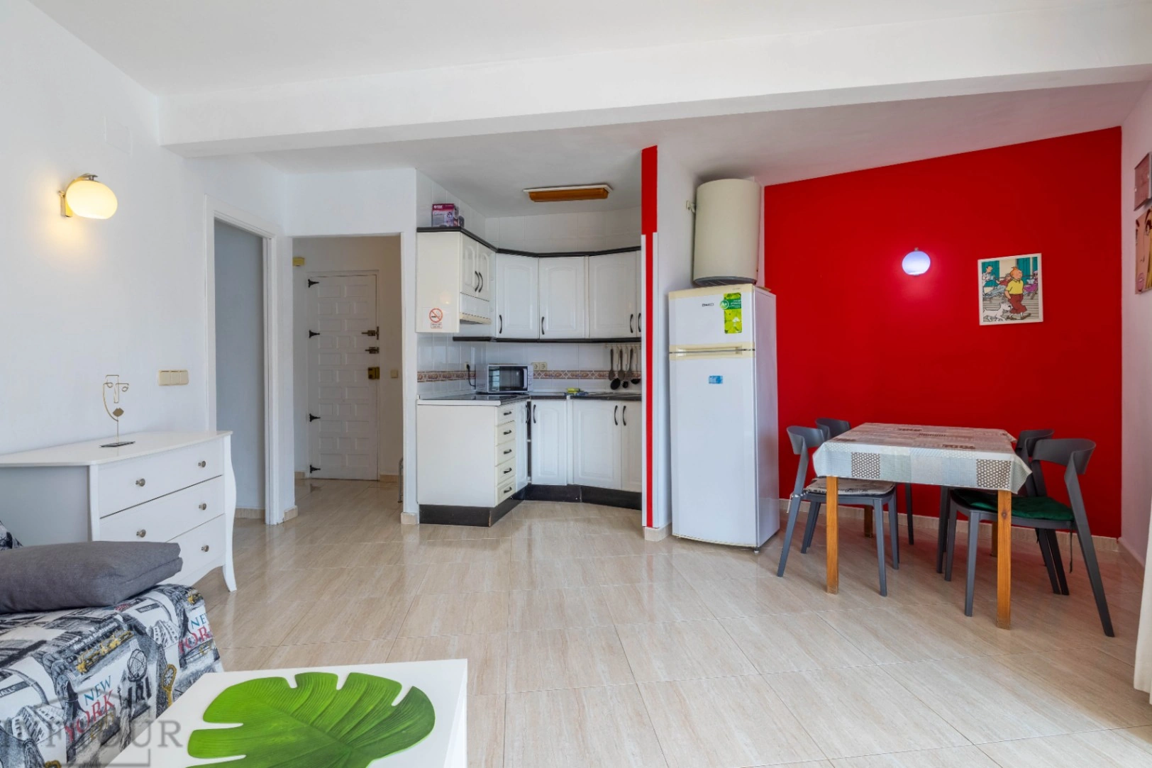 Alquiler temporal apartamento de 1 dormitorio con vistas al mar, en el centro de Calpe