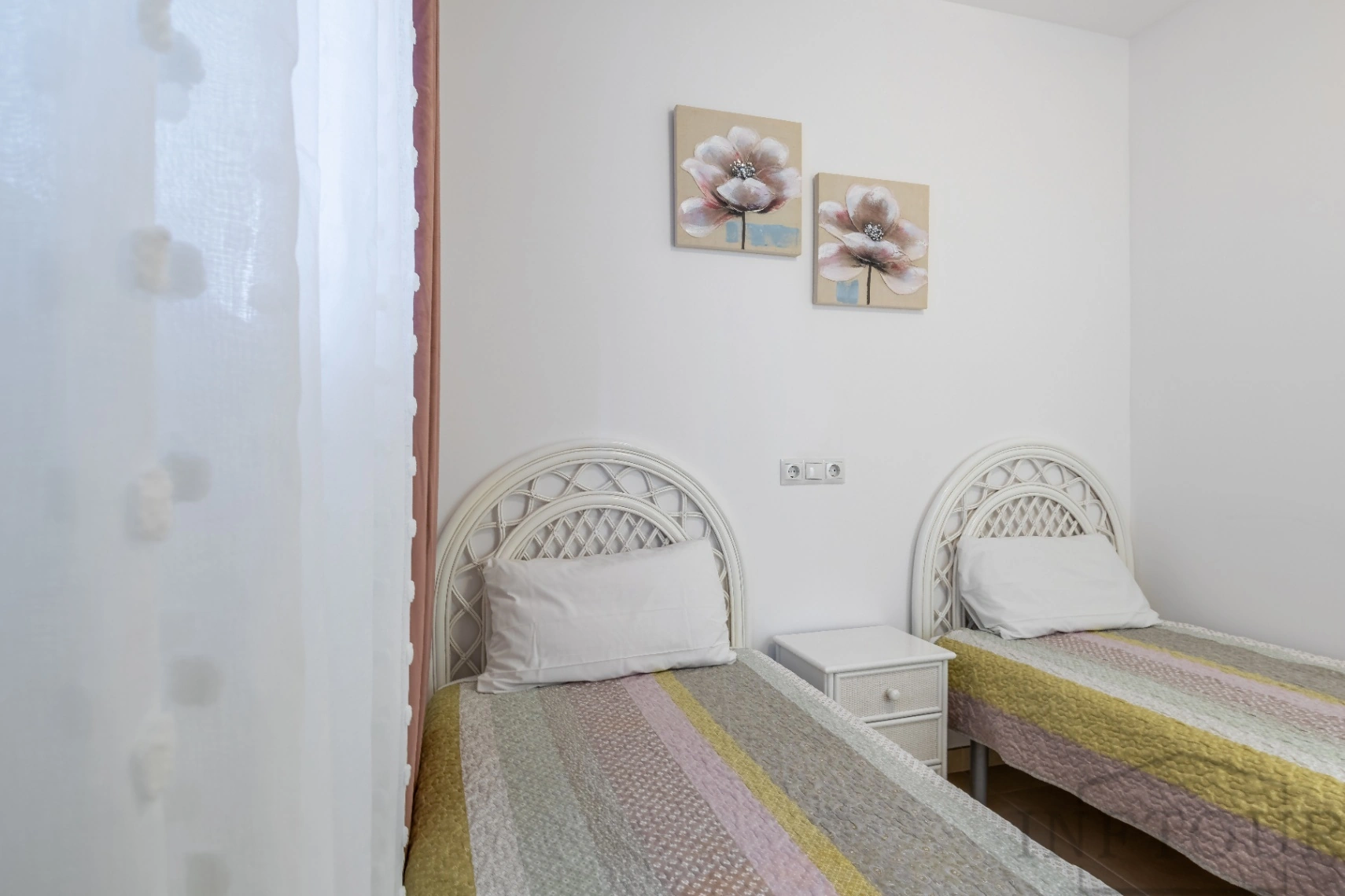 Alquiler temporal apartamento de 2 dormitorios y 2 baños con vistas al mar, Calpe, Alicante
