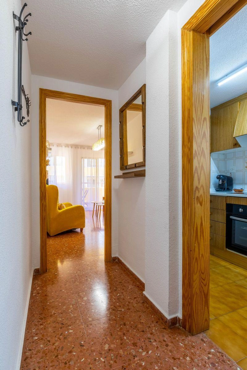 Alquiler temporal apartamento de 2 dormitorios con terraza, Calpe
