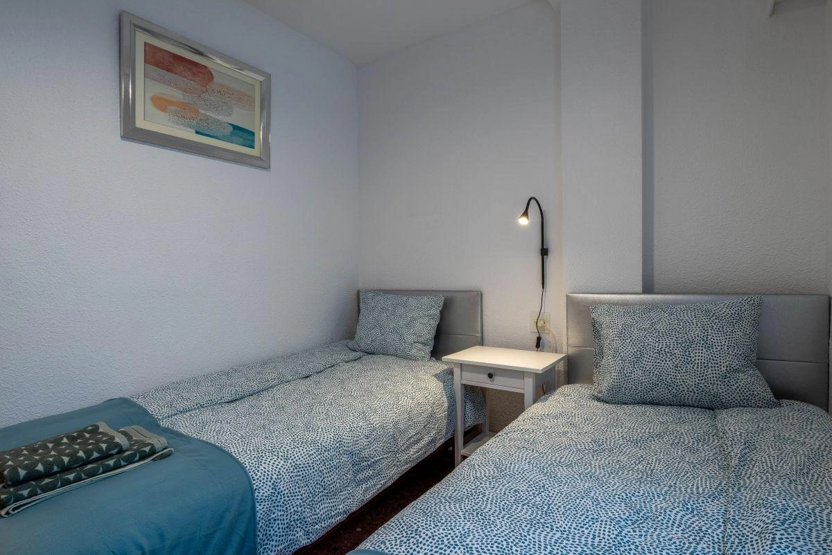 Alquiler temporal apartamento de 2 dormitorios con terraza, Calpe