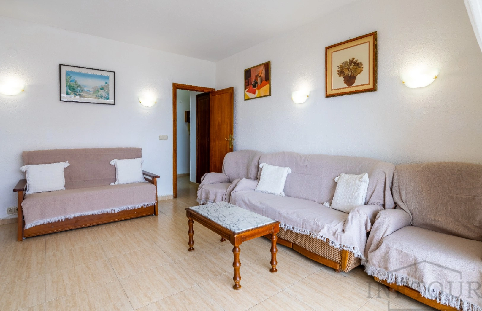 Alquiler temporal apartamento de 2 dormitorios con vistas al mar en el centro de Calpe