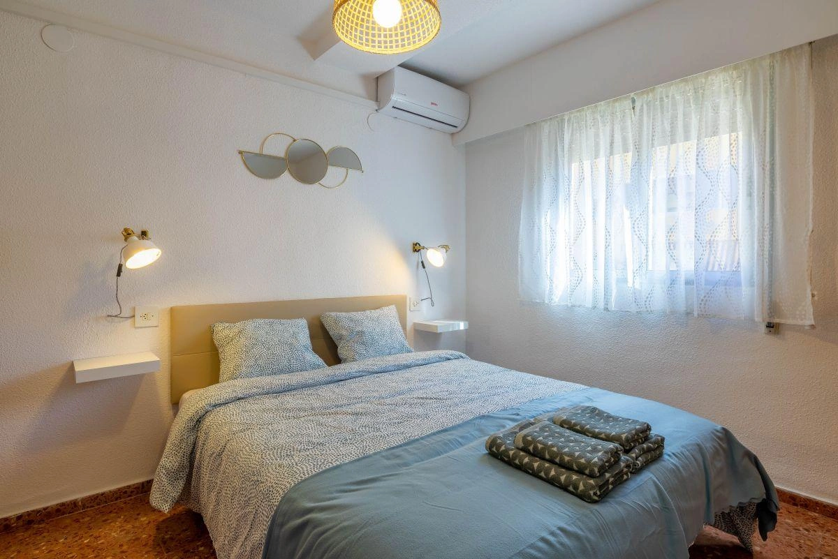 Alquiler temporal apartamento de 2 dormitorios con terraza, Calpe