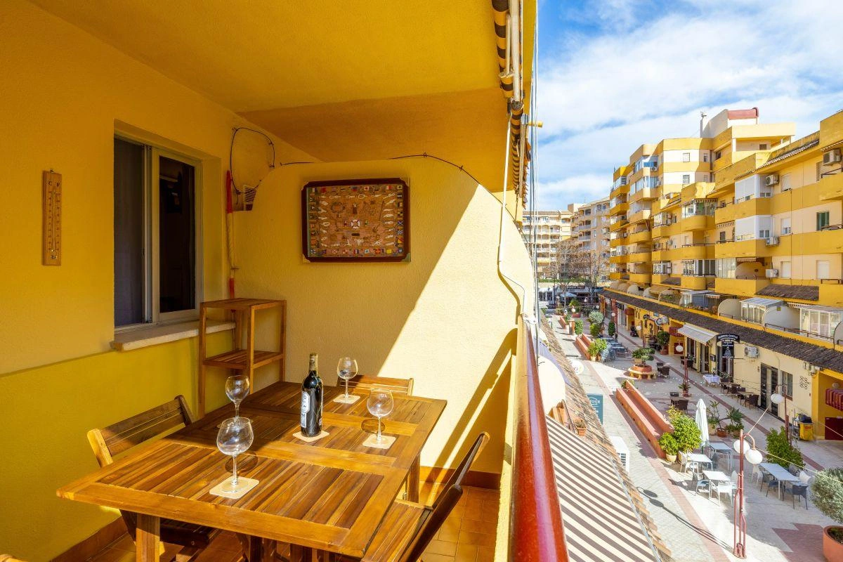 Alquiler temporal apartamento de 2 dormitorios con terraza, Calpe