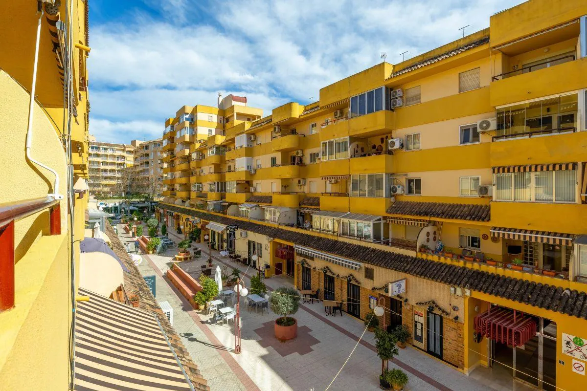 Alquiler temporal apartamento de 2 dormitorios con terraza, Calpe