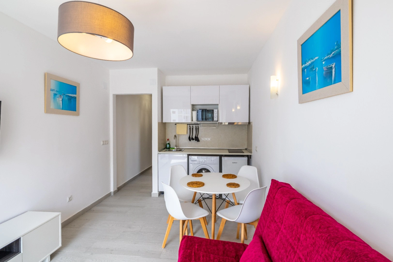 Alquiler temporal apartamento de 1 dormitorio con vistas al mar en primera línea de playa Arenal Bol, Calpe