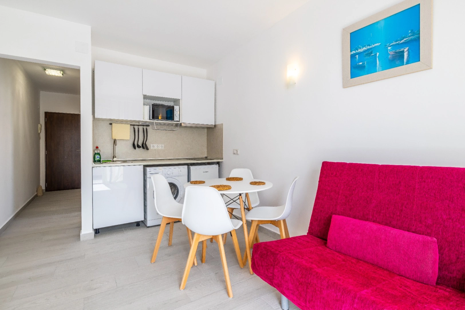Alquiler temporal apartamento de 1 dormitorio con vistas al mar en primera línea de playa Arenal Bol, Calpe
