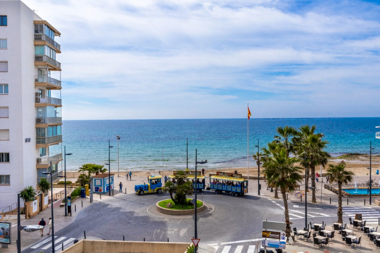 Alquiler temporal apartamento de 1 dormitorio con vistas al mar en primera línea de playa Arenal Bol, Calpe