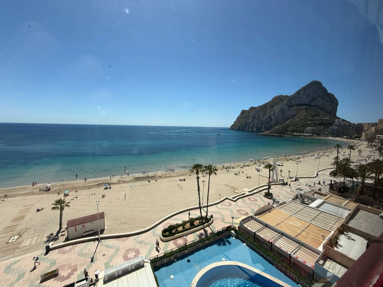 A405 - Apartamento de 2 dormitorios frente al mar