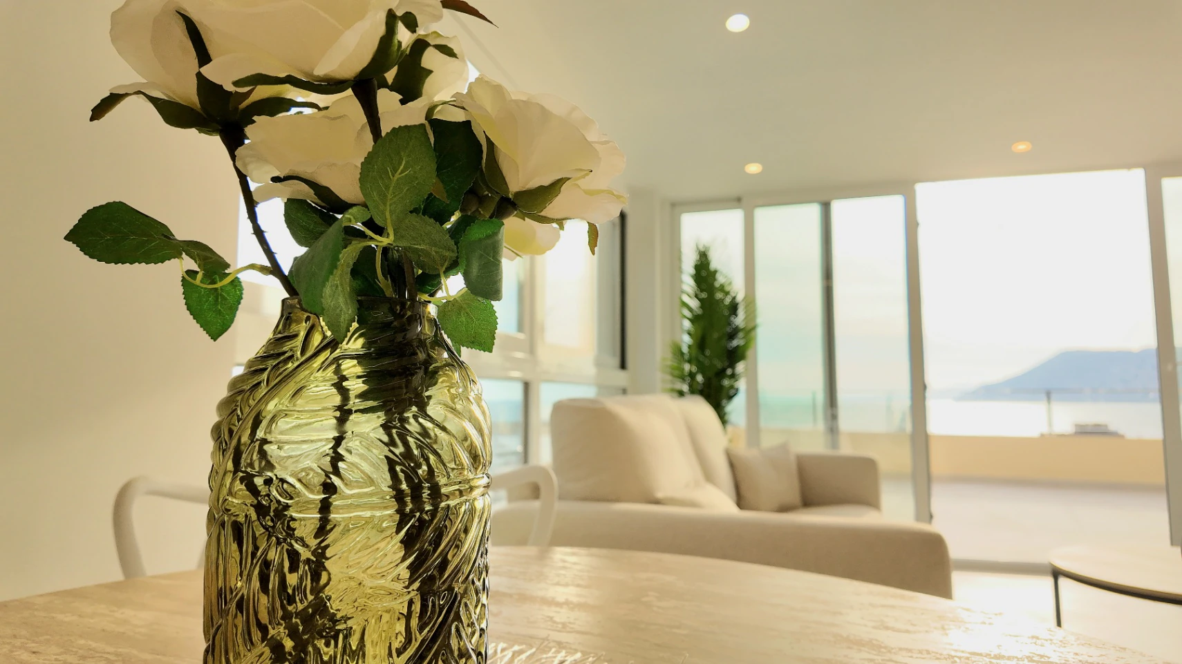 Venta de Apartamento Atico en Primera Línea – Puerto de Calpe