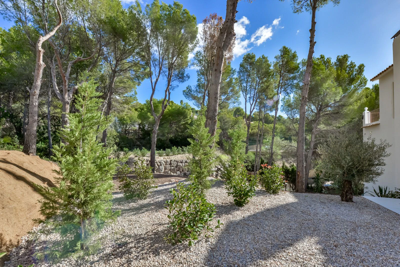 Casa en venta con 3 dormitorios y piscina en Altea Golf