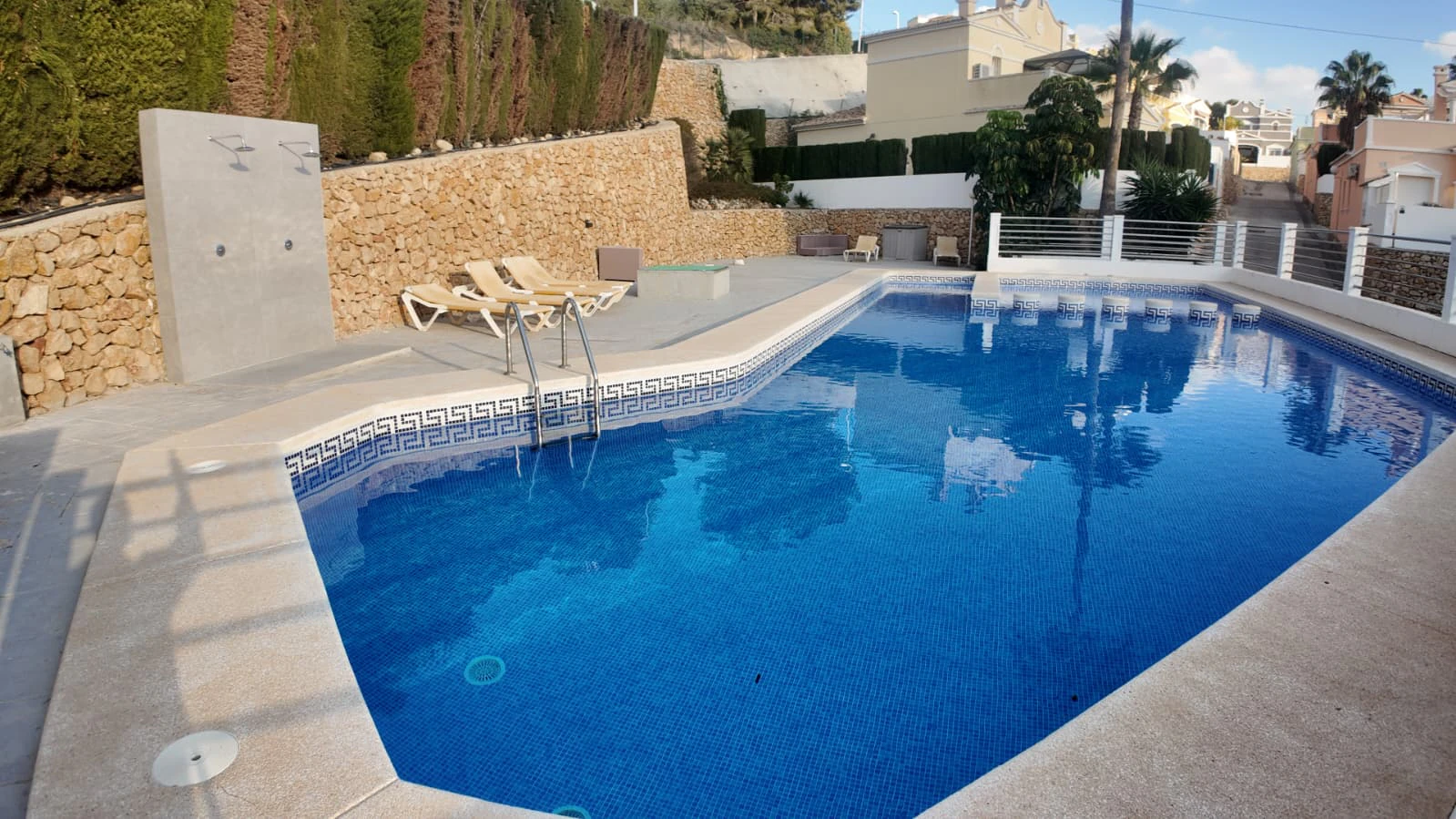 ENCANTADOR BUNGALOW