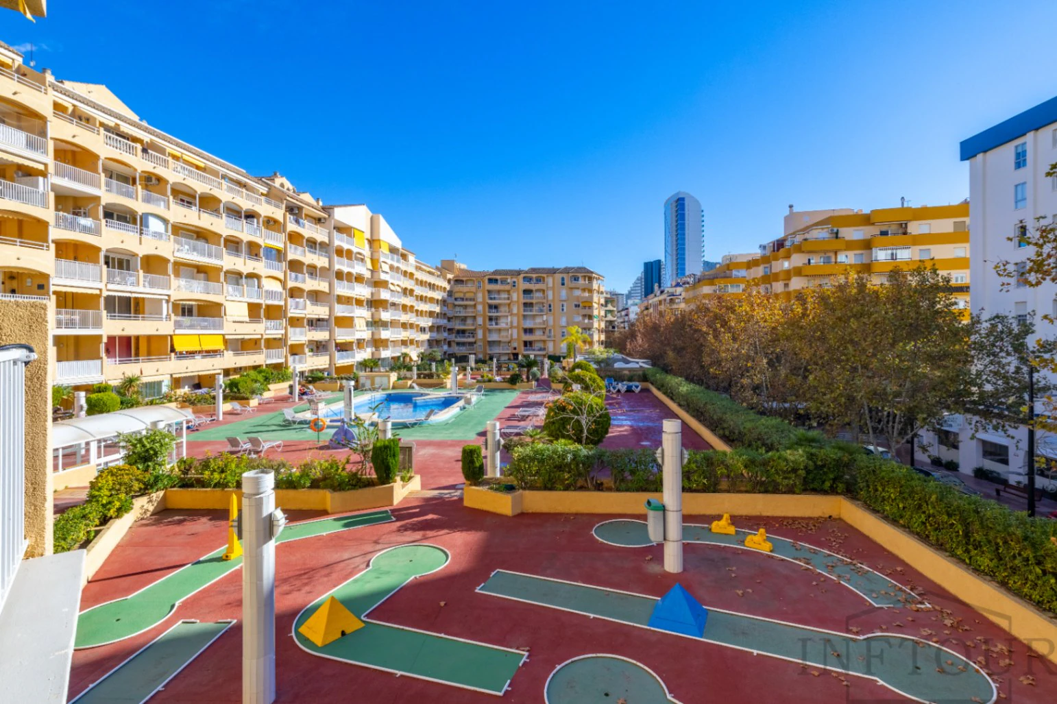 Alquiler temporal apartamento de 1 dormitorio, terraza y piscina en el centro de Calpe