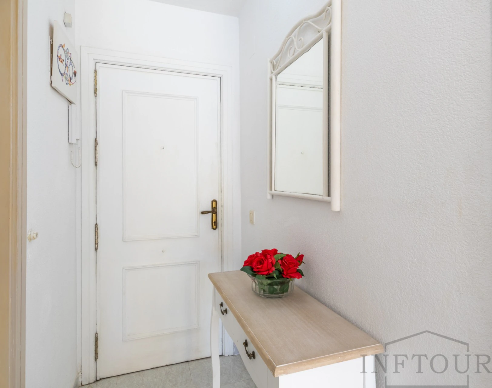 Alquiler temporal apartamento de 1 dormitorio, terraza y piscina en el centro de Calpe