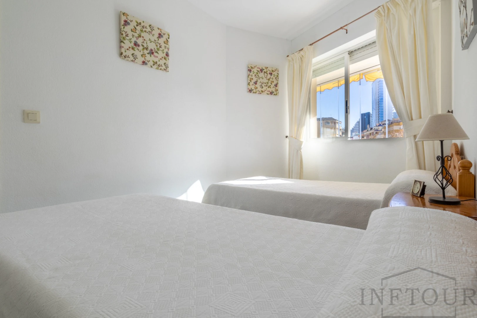 Alquiler temporal apartamento de 1 dormitorio, terraza y piscina en el centro de Calpe