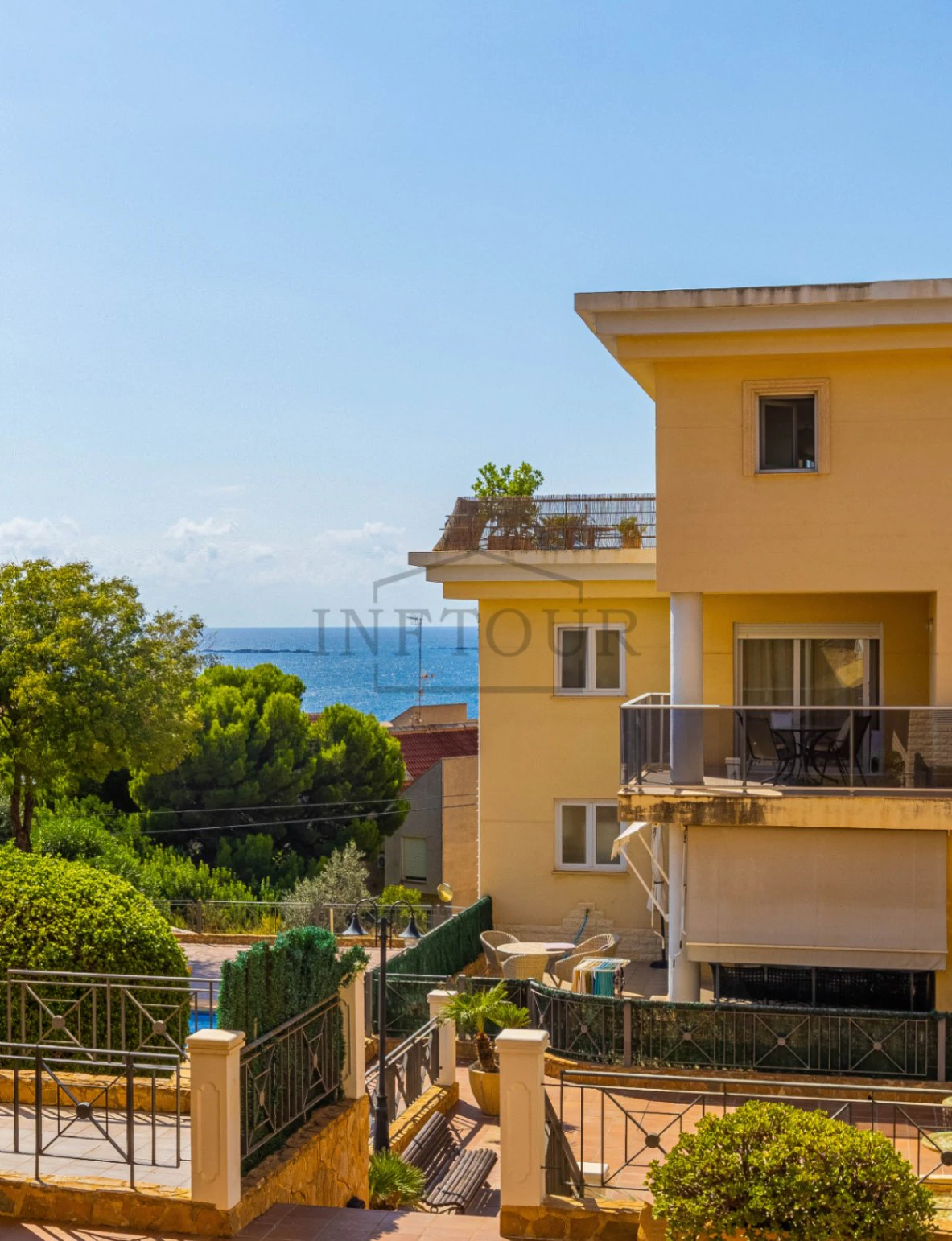 Alquiler temporal apartamento de 2 dormitorios con piscina y parking en Manzanera, Calpe