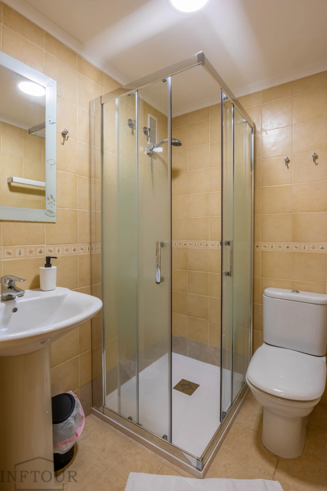 Alquiler temporal apartamento de 2 dormitorios con piscina y parking en Manzanera, Calpe