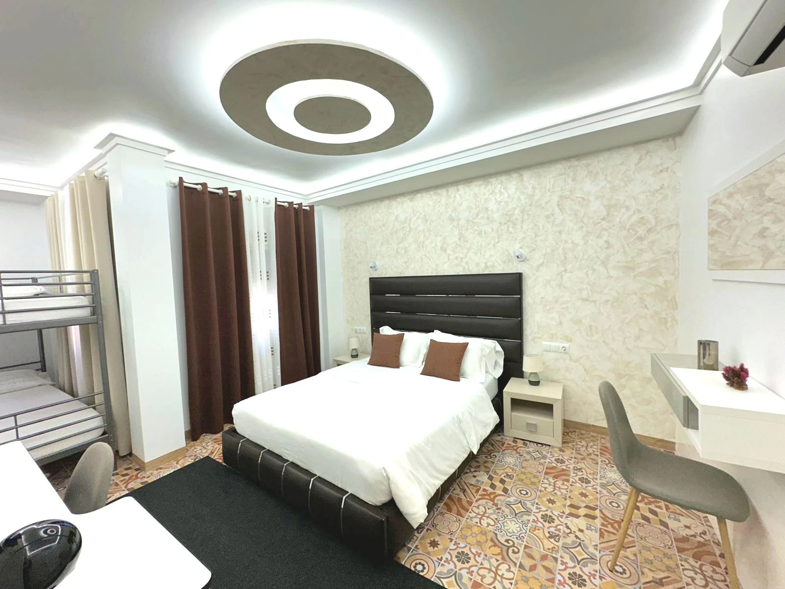 ¡Oportunidad! Hostal en el corazón histórico de Calpe