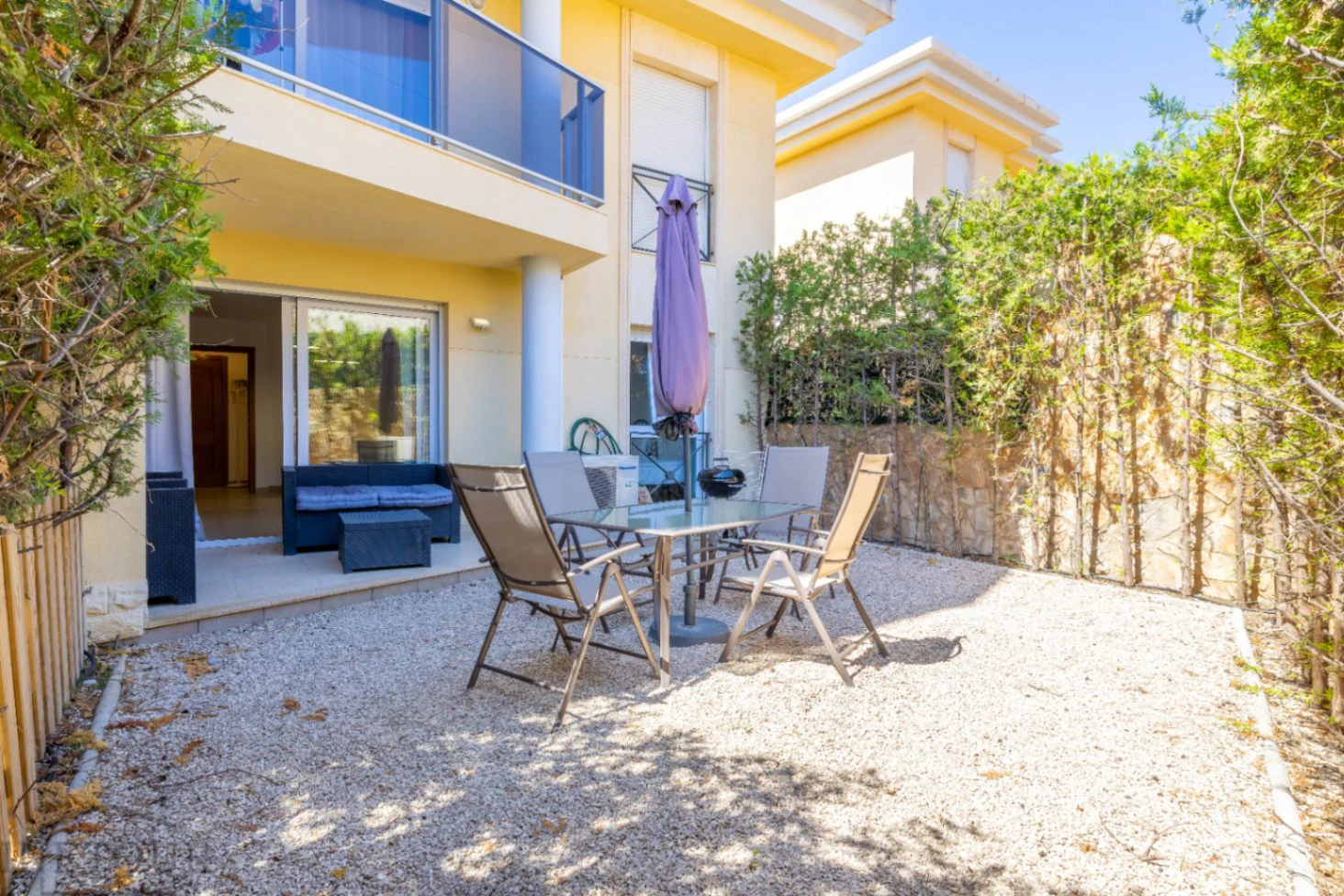 378231 - Alquiler temporal apartamento de 2 dormitorios con piscina y parking en Manzanera, Calpe