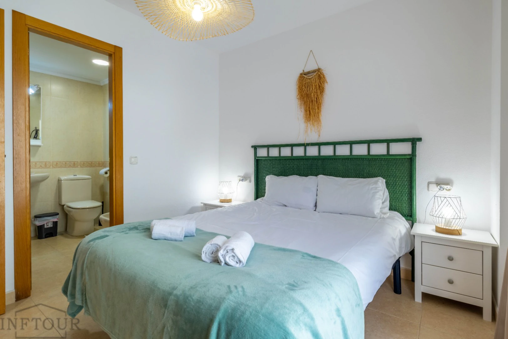 Alquiler temporal apartamento de 2 dormitorios con piscina y parking en Manzanera, Calpe