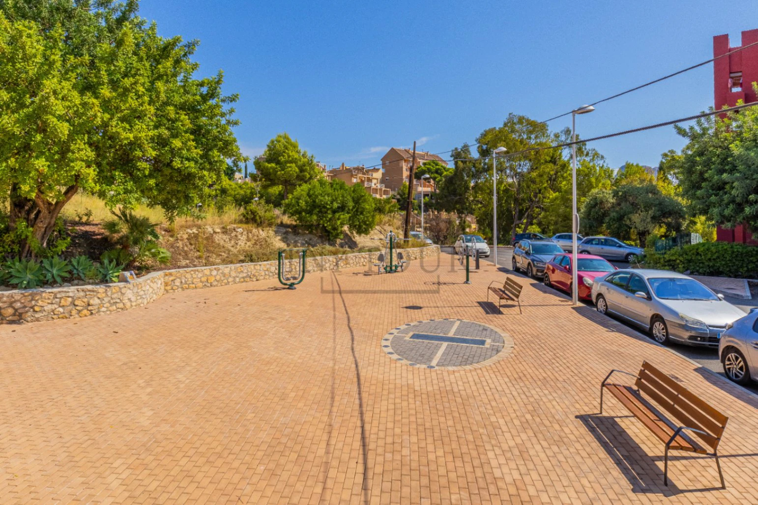 Alquiler temporal apartamento de 2 dormitorios con piscina y parking en Manzanera, Calpe
