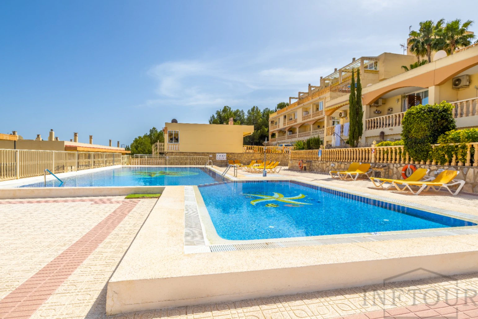 3885 - Bungalow de 2 dormitorios en venta en Calpe, manzanera