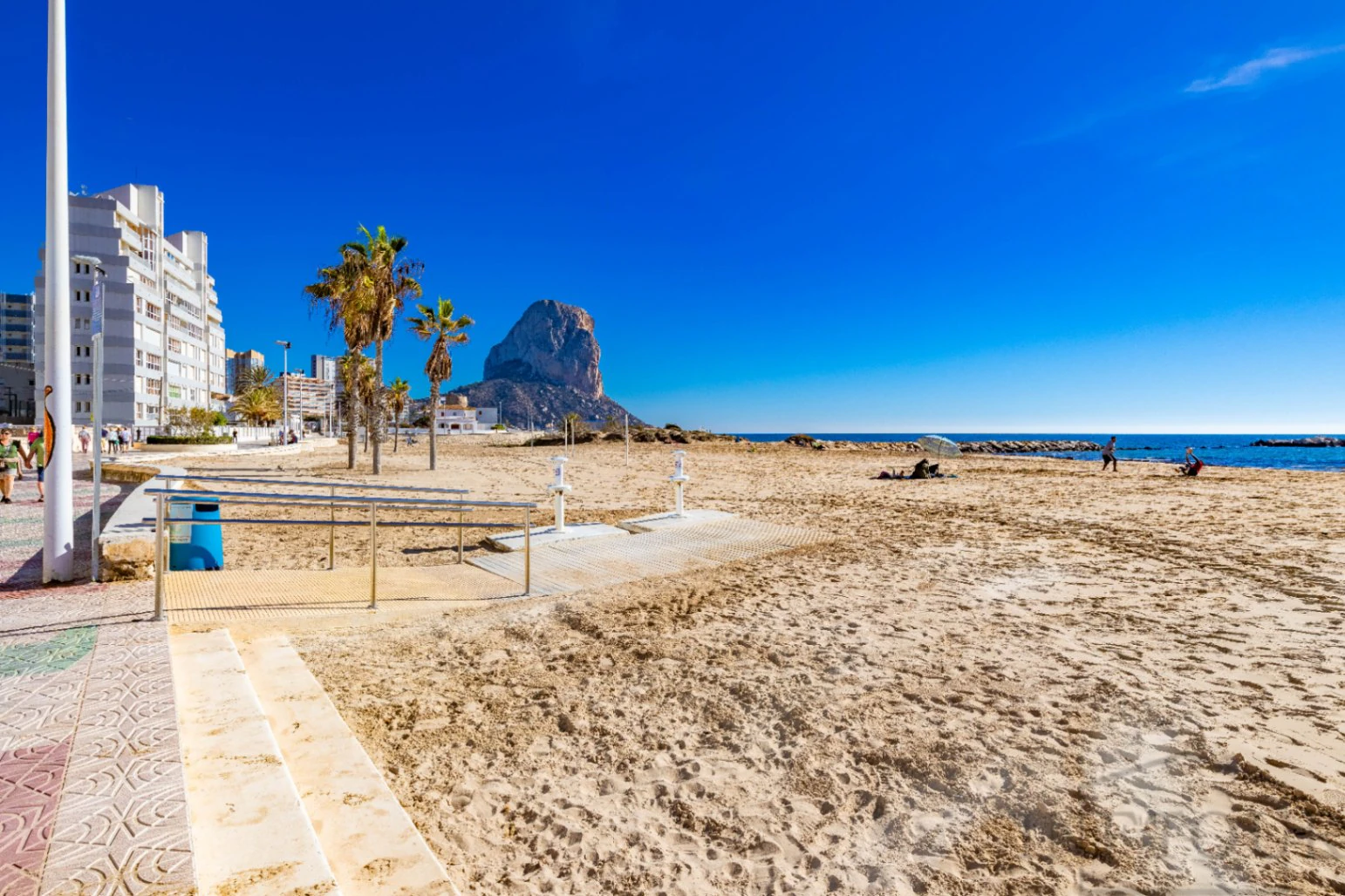 Alquiler temporal apartamento de 1 dormitorio, piscina y plaza de parking, playa Arenal Bol, Calpe