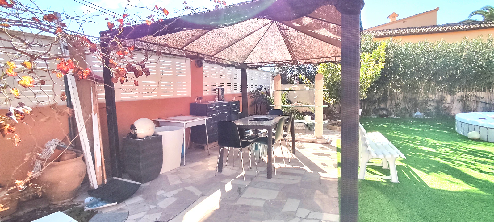 Hermosa villa recientemente reformada