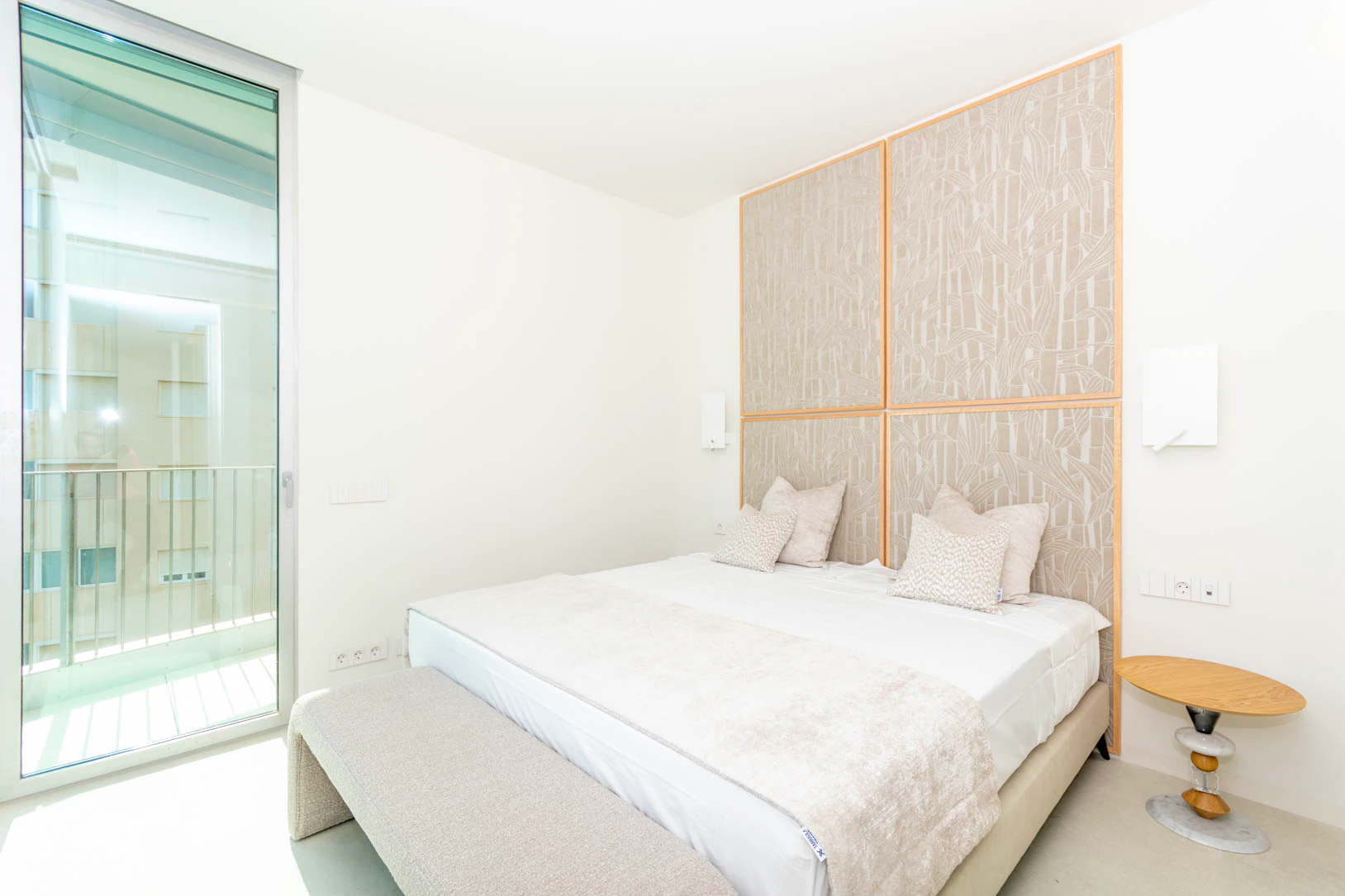 LUXURY FRONTLINE APARTMENTS