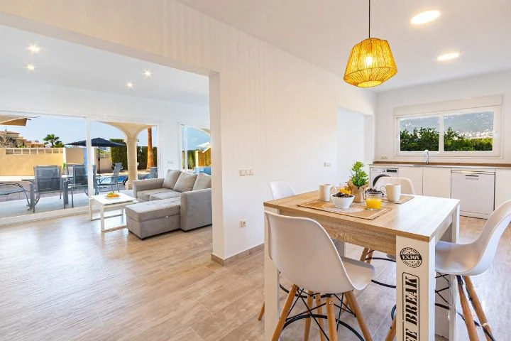 Villa en Venta en Casanova, Calpe, Alicante