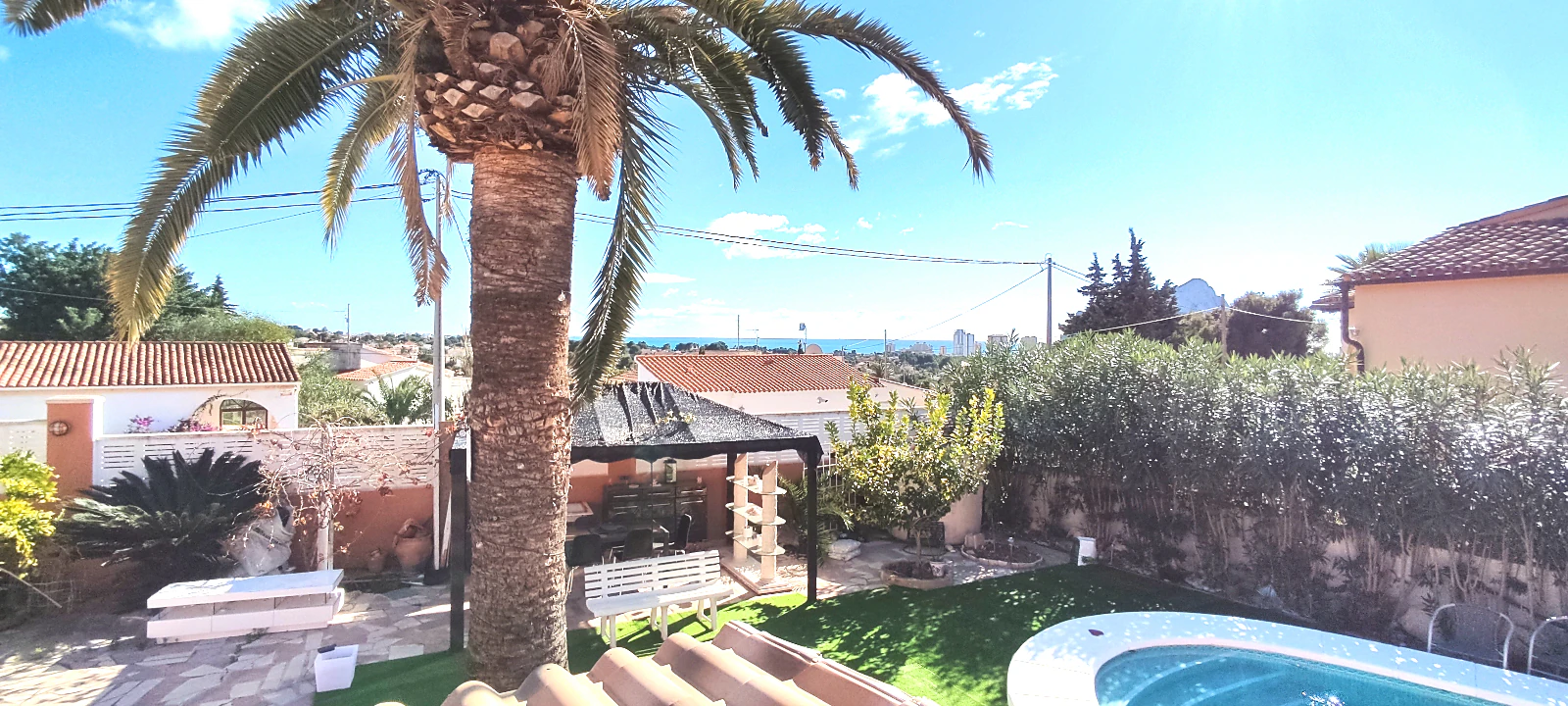 Hermosa villa recientemente reformada