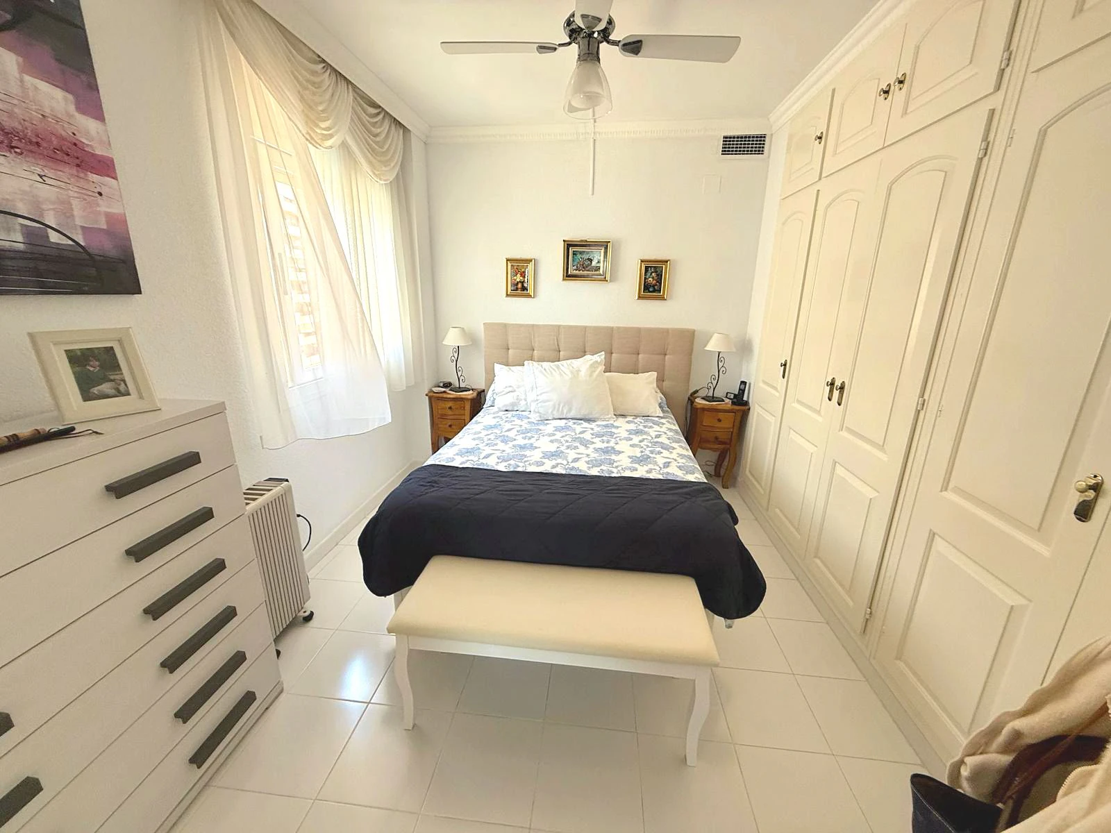 2-bedroom apartment by the sea