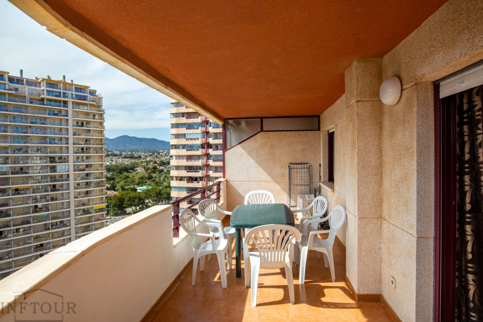 Alquiler temporal piso de 1 dormitorio con terraza, piscina y gimnasio en playa La Fossa, Calpe