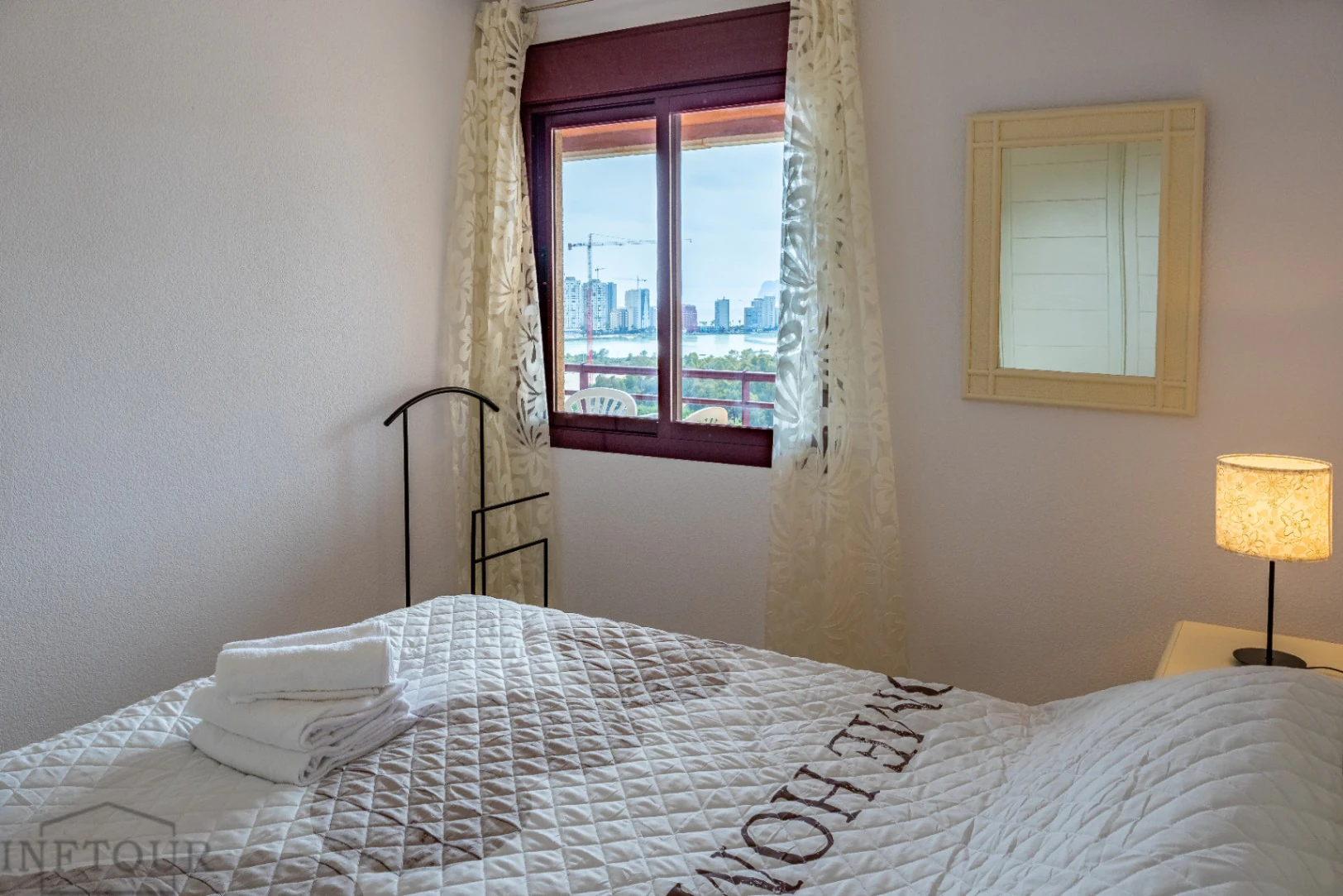 Alquiler temporal piso de 1 dormitorio con terraza, piscina y gimnasio en playa La Fossa, Calpe