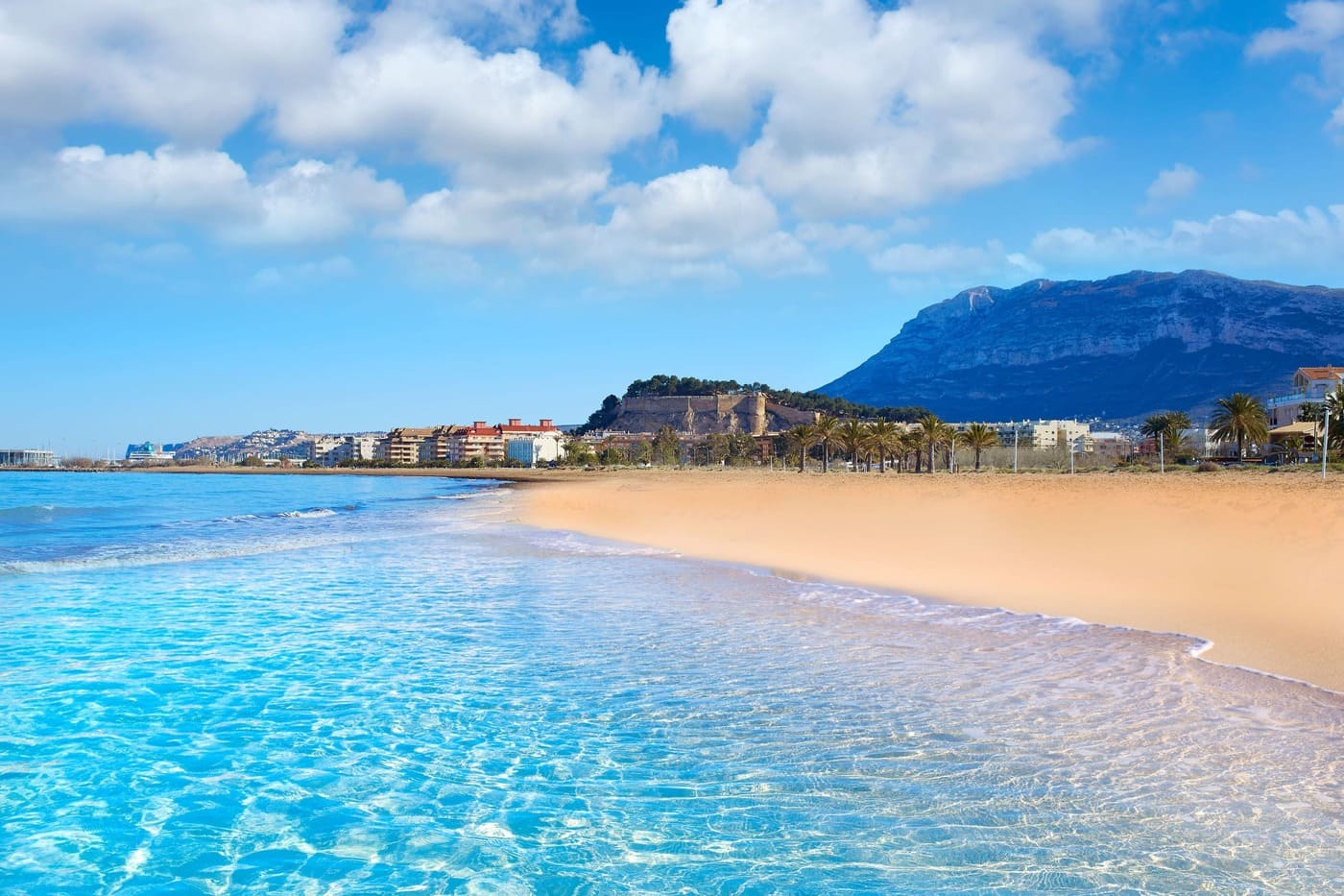 Guía Completa para Comprar Propiedades de Lujo en la Costa Blanca