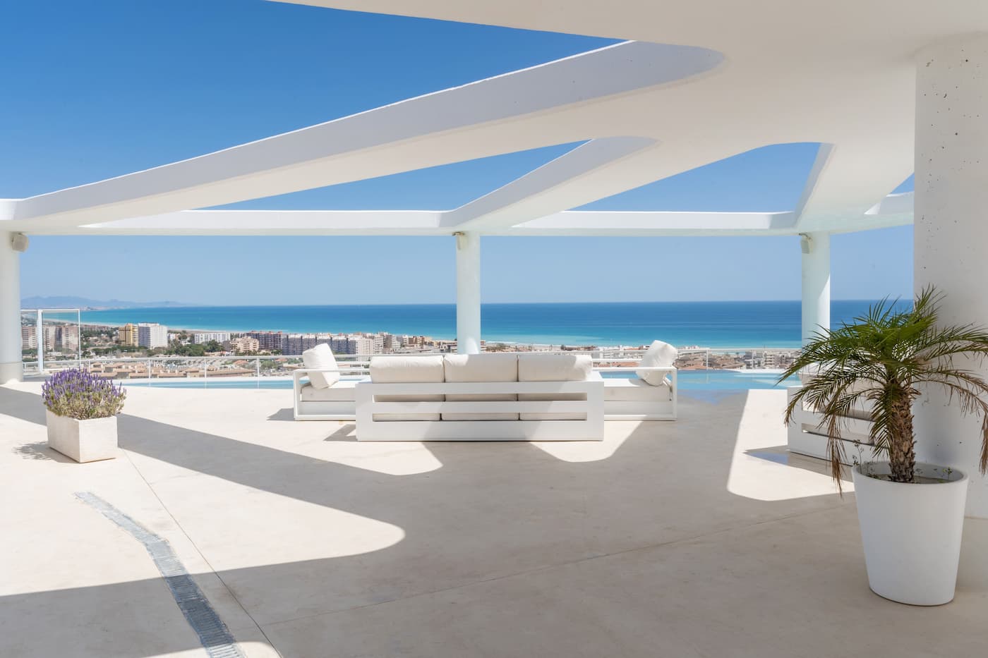 Guía Completa para la Compra de Apartamentos en Jávea