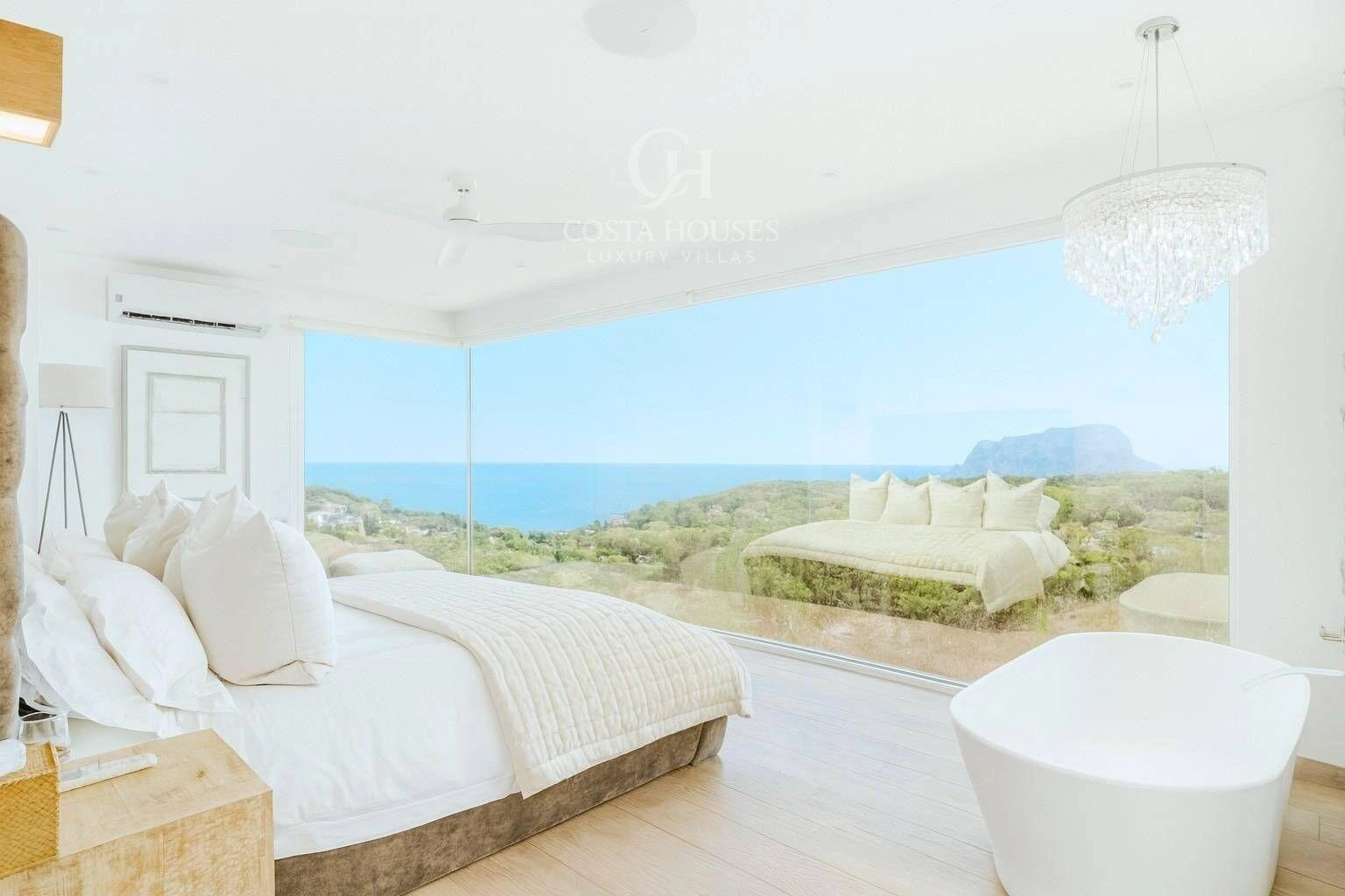 2760VL_ECLIPSE - VILLA ECLIPSE · ARQUITECTURA MONUMENTAL CON VISTAS AL MAR, BENISSA COSTA