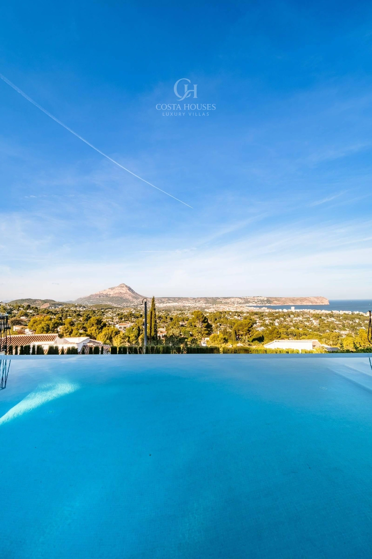 2719VL_MILAN - VILLA MILAN · RESIDENCIA DE LUJO CON VISTAS PANORÁMICAS AL MAR EN JÁVEA, ALICANTE