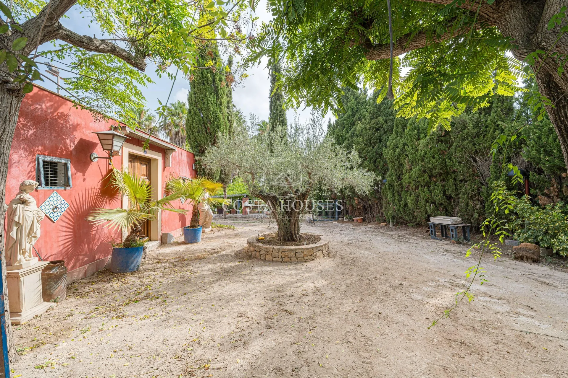 2559VL_ARTHOUSE - Art HouSe | Lujosa Finca Moderna con Establo Ecuestre en LA SELLA Golf, Denia Alicante