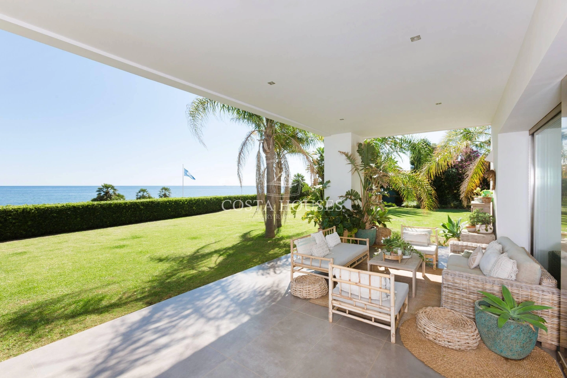 2418VL_SIRENA - ❶ VILLA SIRENA - En venta LUJOSO CHALET FRENTE AL MAR EN Denia, Costa Blanca España