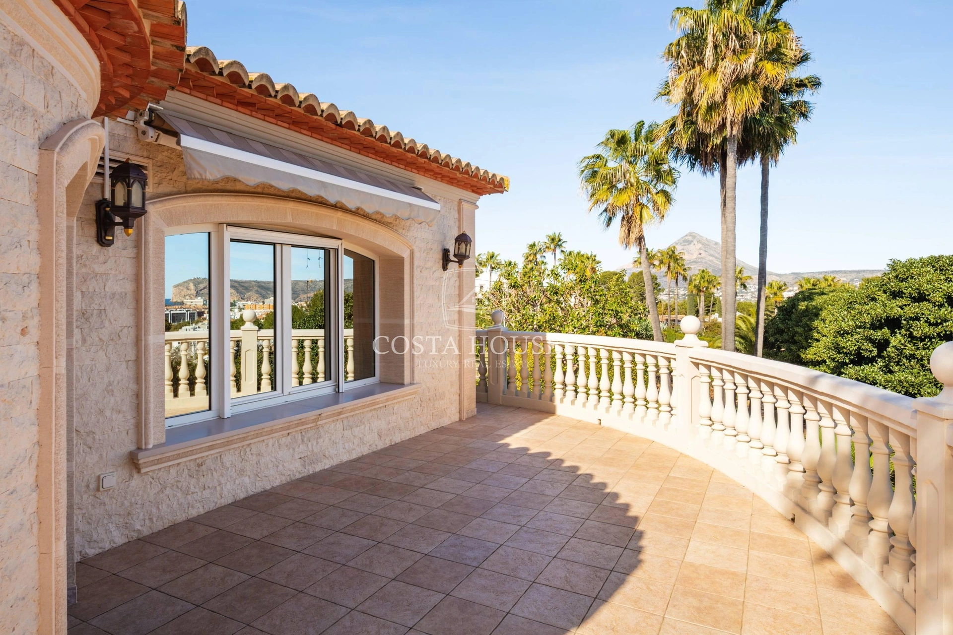 2654VL_ZARYA2 - VILLA EXCLUSIVA EN JÁVEA: VISTAS AL MAR Y A 5 MINUTOS DE LA PLAYA DEL ARENAL