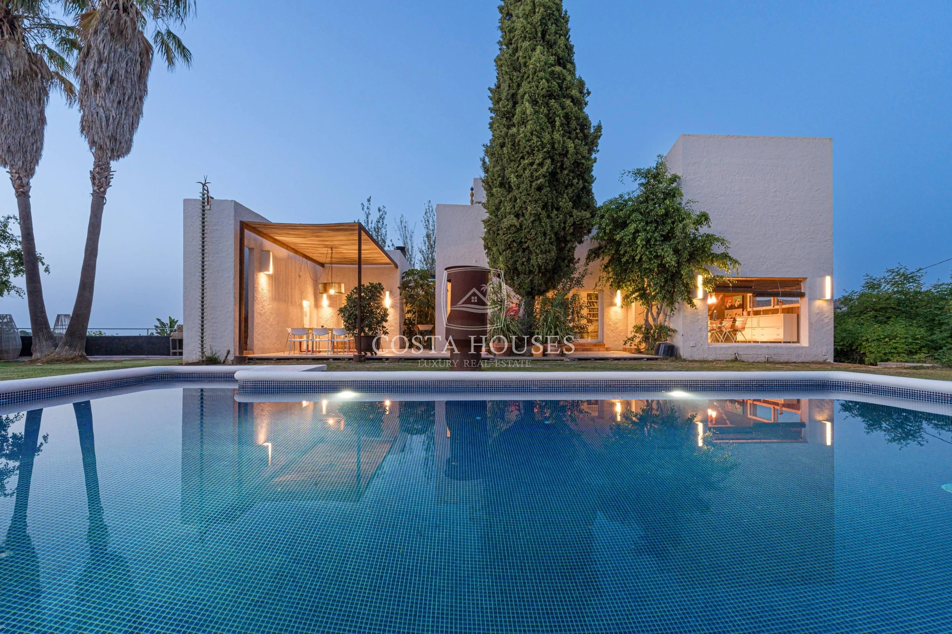 2559VL_ARTHOUSE - Art HouSe | Lujosa Finca Moderna con Establo Ecuestre en LA SELLA Golf, Denia Alicante