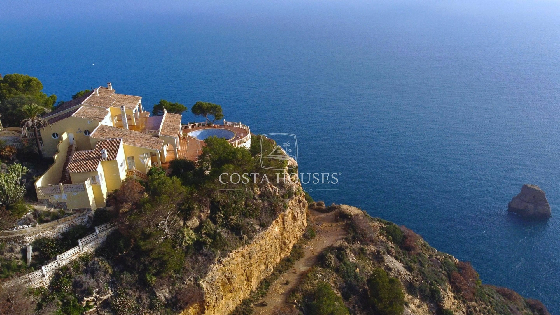 2645VL_CAPNEGRE - PRIMERA LÍNEA MAR JÁVEA | UNA PROPIEDAD INIGUALABLE SOBRE EL ACANTILADO