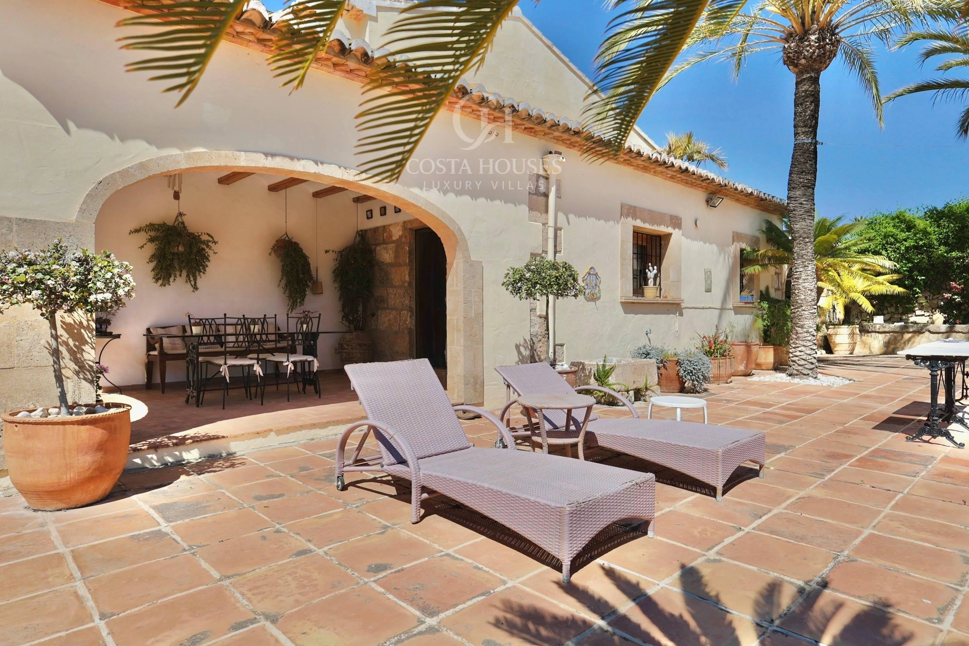 2724VL_SENIOLES - FINCA MEDITERRANEA EN SENIOLES, JAVEA · AUTENTICIDAD Y ENCANTO RUSTICO