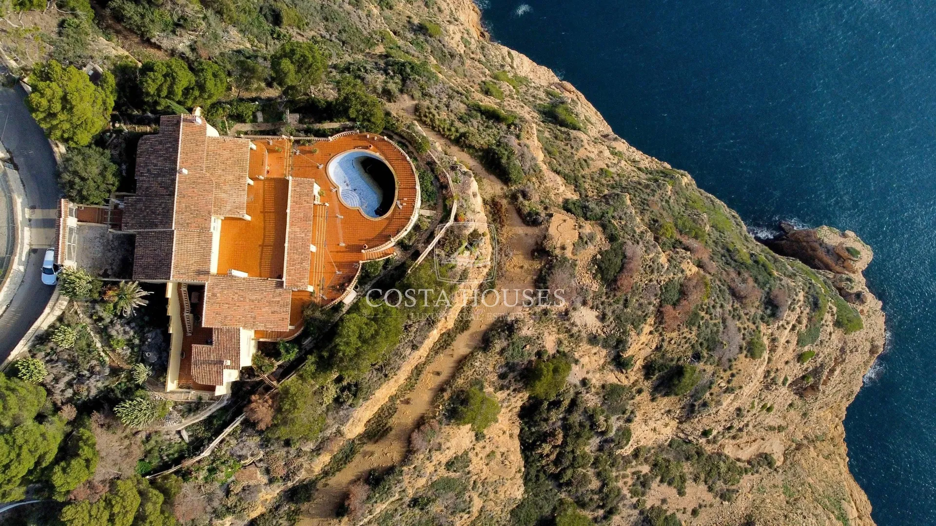 2645VL_CAPNEGRE - PRIMERA LÍNEA MAR JÁVEA | UNA PROPIEDAD INIGUALABLE SOBRE EL ACANTILADO
