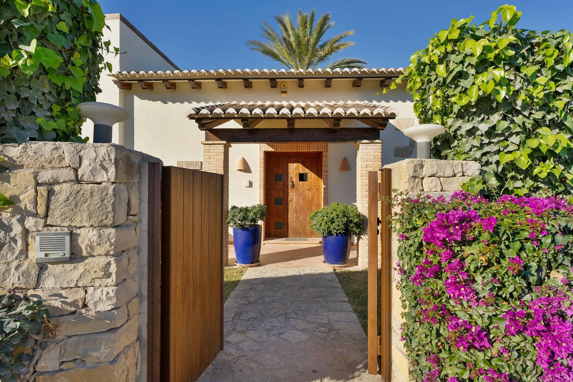 2490VL_ESPERANZA - ❶ VILLA ESPERANZA - Venta Autentica Finca Reformada en Tarraula, Javea · Costa Blanca