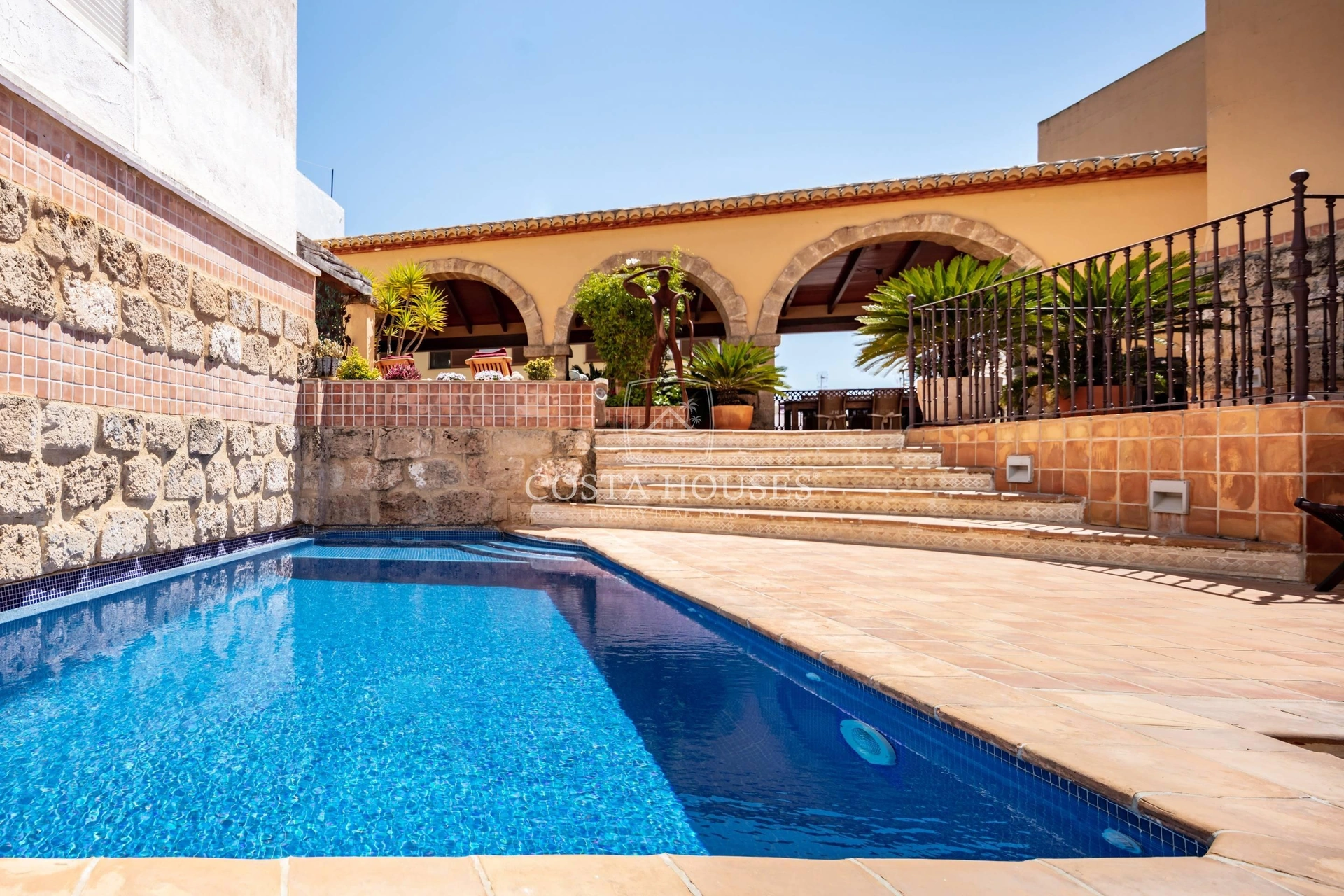 2396CL_RONDA - OPORTUNIDAD UNICA EN EL CASCO ANTIGUO DE JAVEA CON POSIBILIDAD DE USO HOTELERO